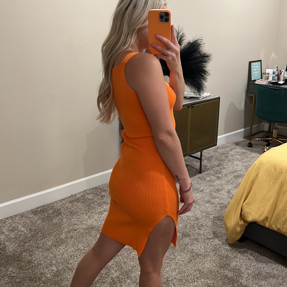 Orange Ribbed Dress Size Small - Picture 3 of 4